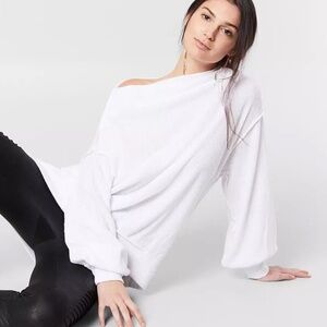 FREE PEOPLE Main Squeeze Brushed Hacci Top in White Sz XS